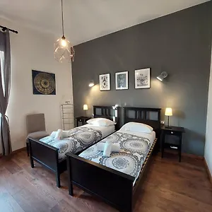 savieri-home-in-florence.it-tuscanyhotel.com/